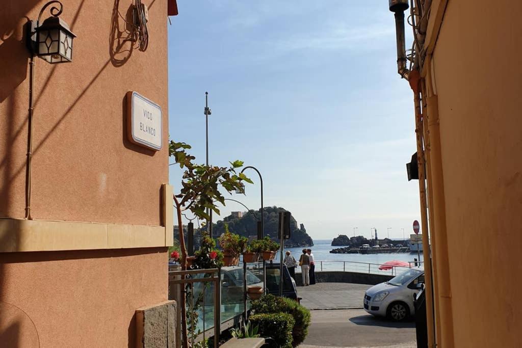 Casa Alessia Aci Castello Exterior foto